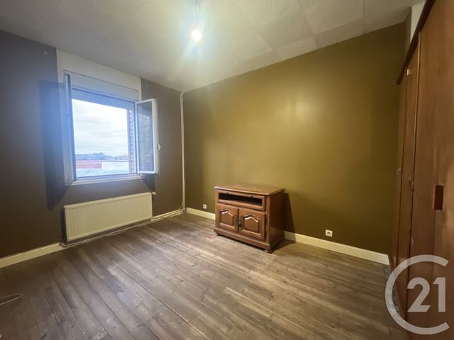 Maison à vendre - 6 pièces - 123,23 m2 - St Quentin - 02 - PICARDIE