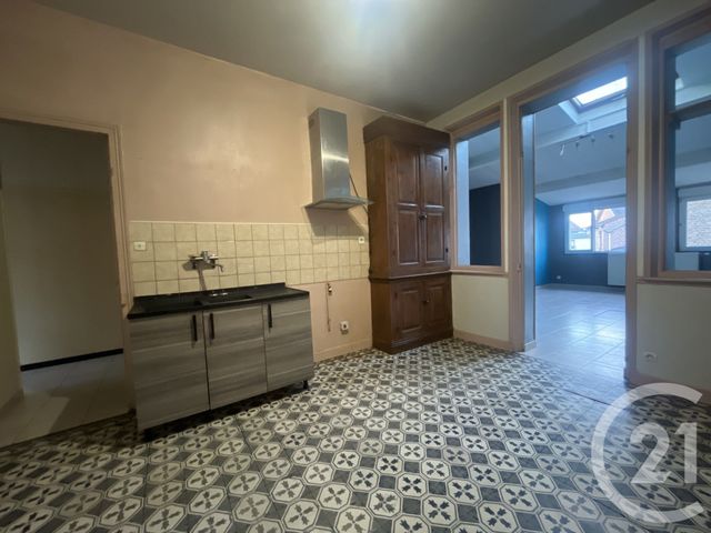 Maison à vendre - 6 pièces - 123,23 m2 - St Quentin - 02 - PICARDIE