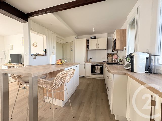 Appartement F3 à louer - 3 pièces - 62 m2 - St Quentin - 02 - PICARDIE