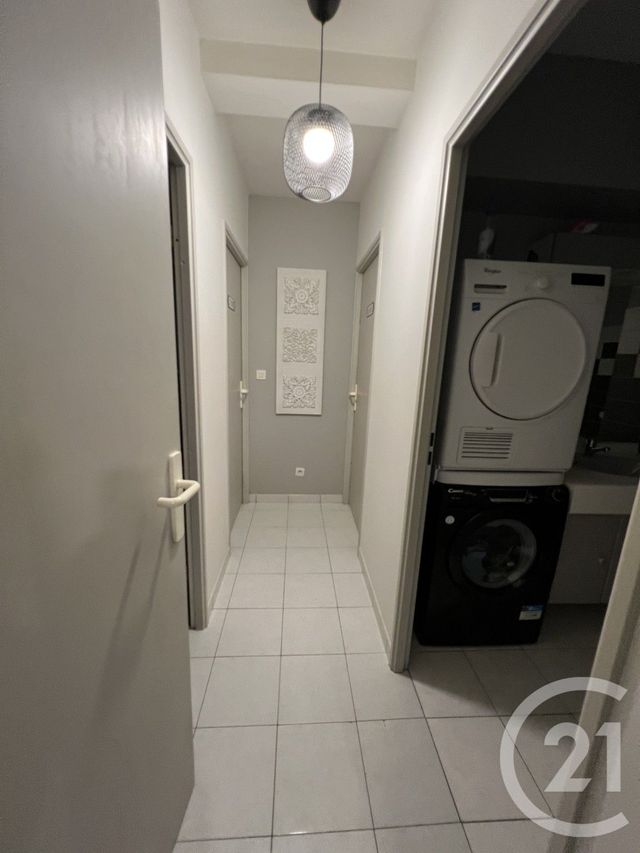 Appartement F4 à vendre - 6 pièces - 101,59 m2 - St Quentin - 02 - PICARDIE