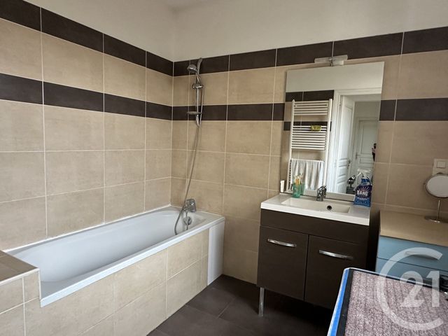 Maison à vendre - 6 pièces - 175 m2 - St Quentin - 02 - PICARDIE