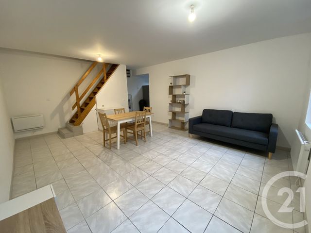 Maison à louer - 4 pièces - 55,20 m2 - St Quentin - 02 - PICARDIE