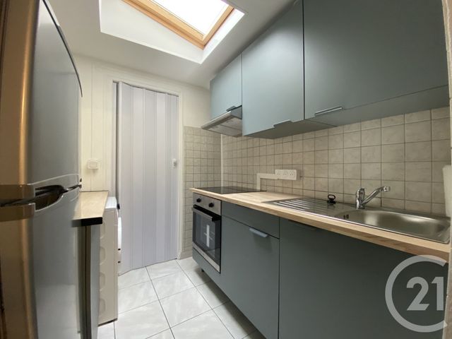 Maison à louer - 4 pièces - 55,20 m2 - St Quentin - 02 - PICARDIE