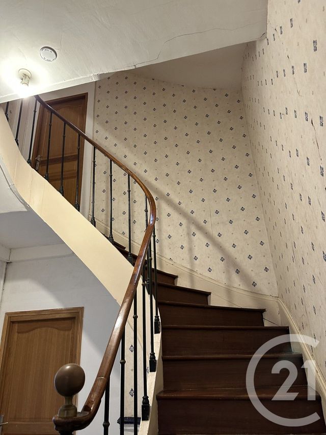 Appartement F1 &agrave; louer - 1 pi&egrave;ce - 19 m2 - St Quentin - 02 - PICARDIE