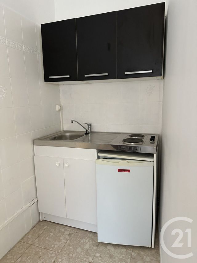 Appartement F1 &agrave; louer - 1 pi&egrave;ce - 19 m2 - St Quentin - 02 - PICARDIE