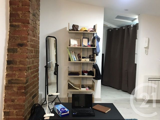 Appartement Studio &agrave; louer - 1 pi&egrave;ce - 26,79 m2 - St Quentin - 02 - PICARDIE