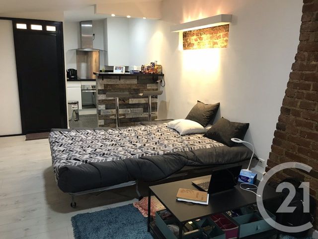 Appartement Studio &agrave; louer - 1 pi&egrave;ce - 26,79 m2 - St Quentin - 02 - PICARDIE