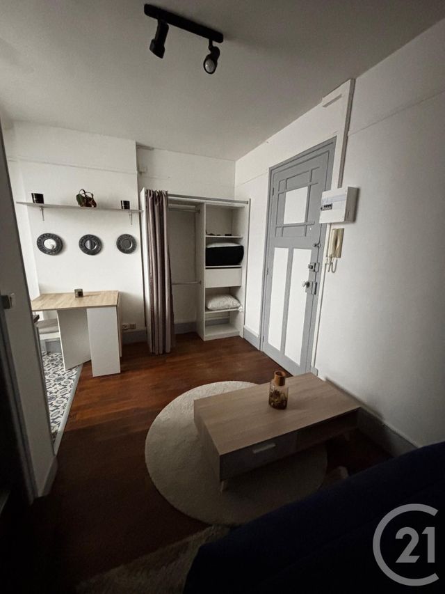 Appartement Studio &agrave; louer - 1 pi&egrave;ce - 14,33 m2 - St Quentin - 02 - PICARDIE