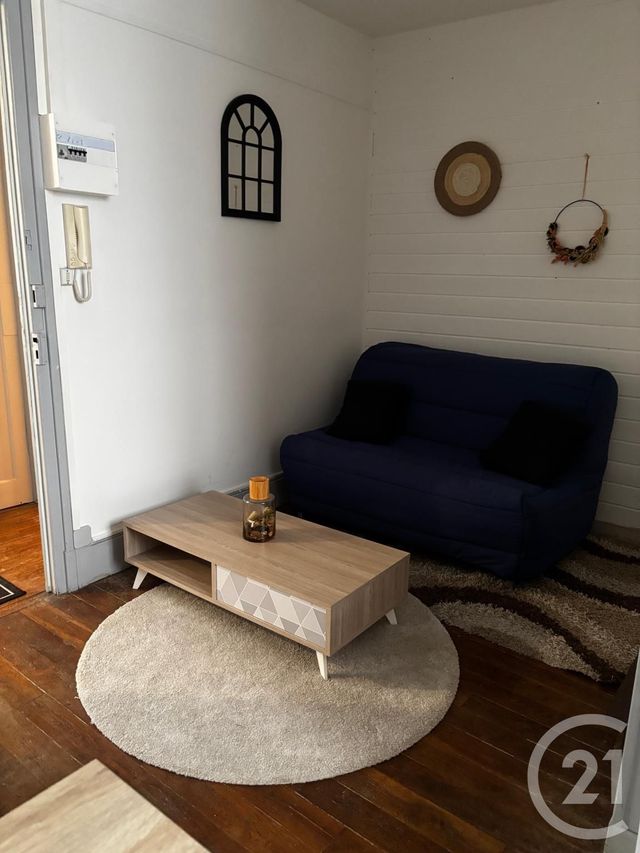 Appartement Studio &agrave; louer - 1 pi&egrave;ce - 14,33 m2 - St Quentin - 02 - PICARDIE