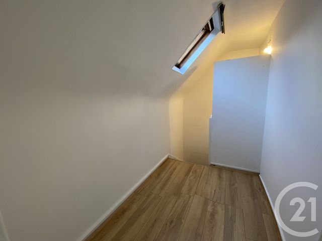 Maison &agrave; louer - 2 pi&egrave;ces - 67 m2 - St Quentin - 02 - PICARDIE