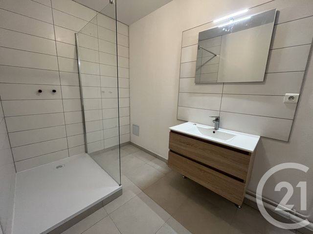 Appartement F2 &agrave; vendre - 2 pi&egrave;ces - 57,61 m2 - St Quentin - 02 - PICARDIE