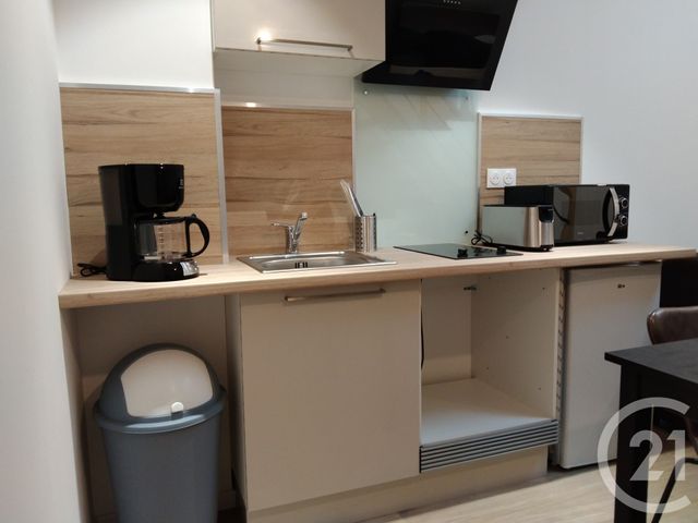 Appartement Duplex &agrave; louer - 2 pi&egrave;ces - 27,87 m2 - St Quentin - 02 - PICARDIE