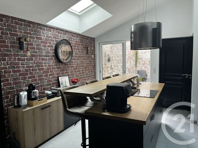 Maison &agrave; louer - 4 pi&egrave;ces - 105 m2 - St Quentin - 02 - PICARDIE