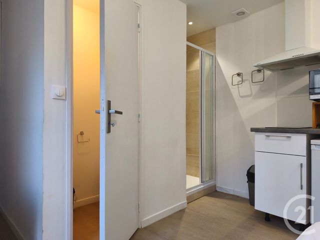 Appartement Studio &agrave; louer - 1 pi&egrave;ce - 11,80 m2 - St Quentin - 02 - PICARDIE