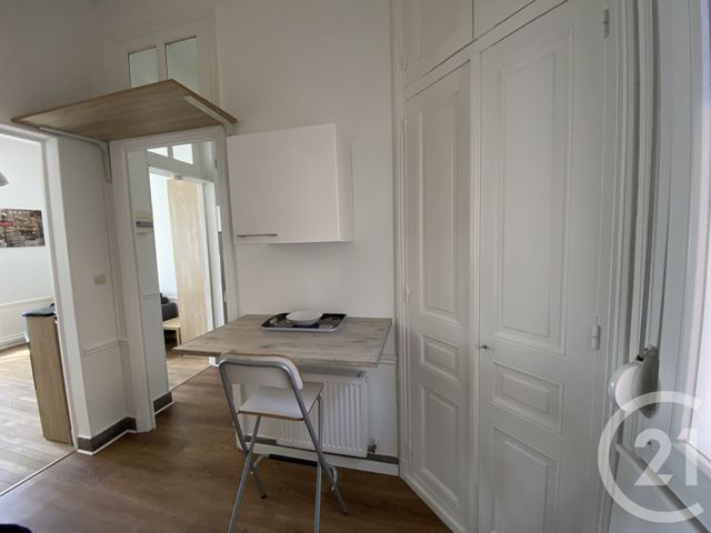 Appartement Studio &agrave; louer - 1 pi&egrave;ce - 24,06 m2 - St Quentin - 02 - PICARDIE