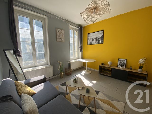 Appartement Studio &agrave; louer - 1 pi&egrave;ce - 29,39 m2 - St Quentin - 02 - PICARDIE