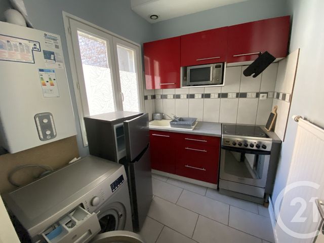 Appartement Studio &agrave; louer - 1 pi&egrave;ce - 29,39 m2 - St Quentin - 02 - PICARDIE