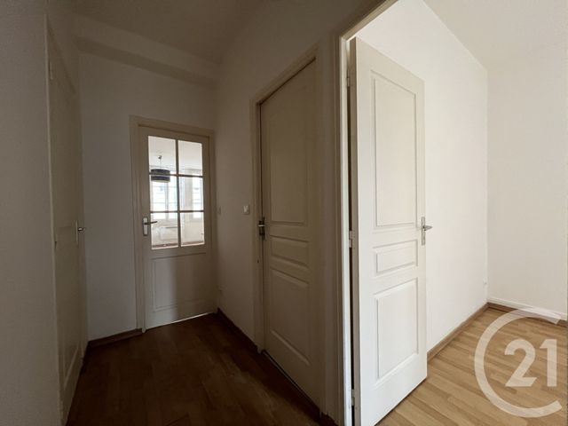 Appartement F2 &agrave; vendre - 3 pi&egrave;ces - 58 m2 - St Quentin - 02 - PICARDIE
