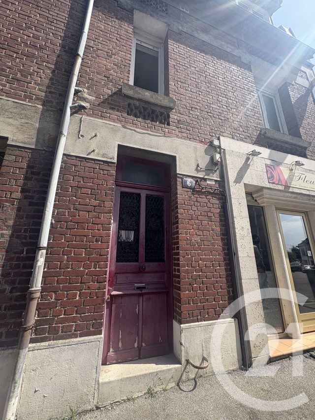 Appartement T2 &agrave; louer - 2 pi&egrave;ces - 37,87 m2 - St Quentin - 02 - PICARDIE