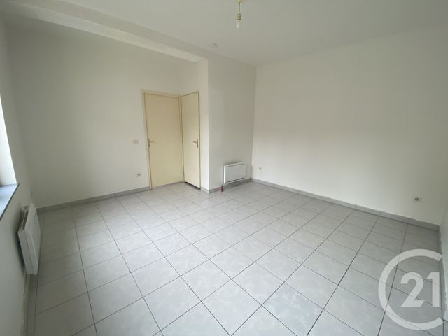 Appartement F2 &agrave; louer - 2 pi&egrave;ces - 42 m2 - St Quentin - 02 - PICARDIE