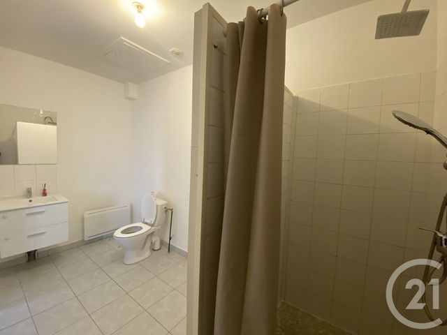 Appartement F2 &agrave; louer - 2 pi&egrave;ces - 42 m2 - St Quentin - 02 - PICARDIE