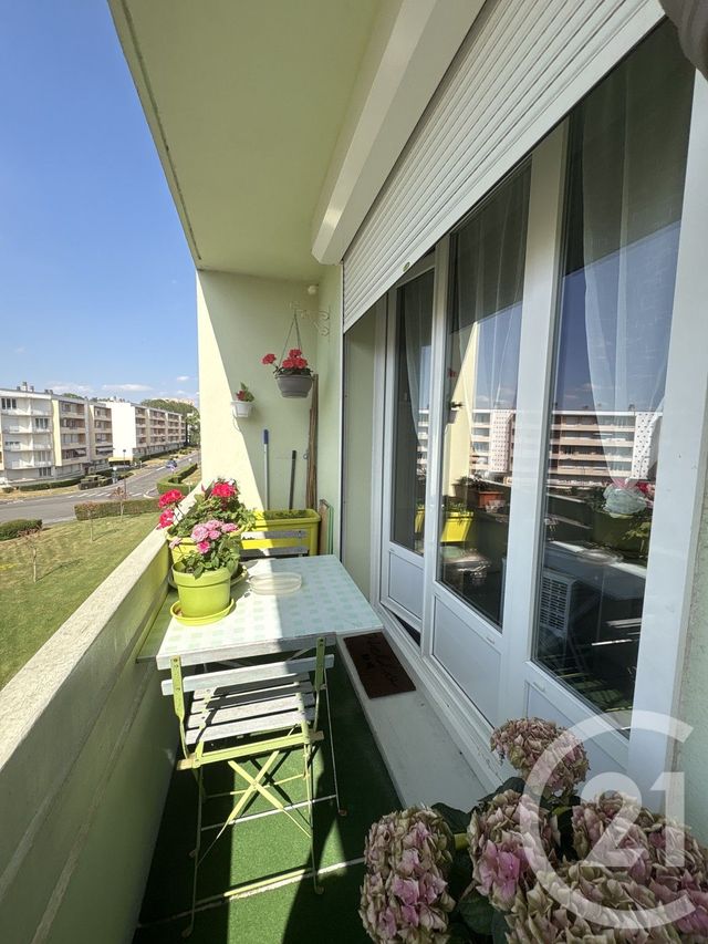Appartement F4 &agrave; vendre - 4 pi&egrave;ces - 65,55 m2 - St Quentin - 02 - PICARDIE