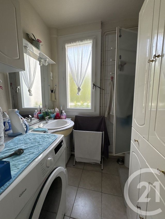 Appartement F4 &agrave; vendre - 4 pi&egrave;ces - 65,55 m2 - St Quentin - 02 - PICARDIE
