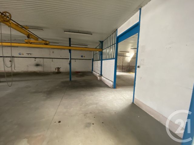 Parking &agrave; louer - 725 m2 - St Quentin - 02 - PICARDIE