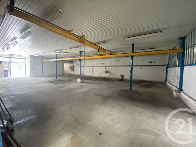 Parking &agrave; louer - 725 m2 - St Quentin - 02 - PICARDIE
