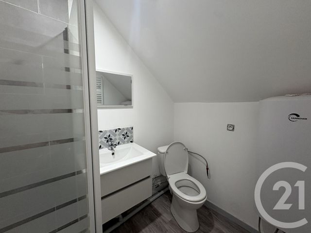 Appartement Studio &agrave; louer - 1 pi&egrave;ce - 16 m2 - St Quentin - 02 - PICARDIE