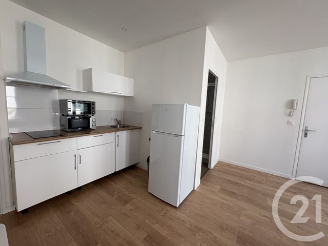 Appartement T2 &agrave; louer - 2 pi&egrave;ces - 37 m2 - St Quentin - 02 - PICARDIE