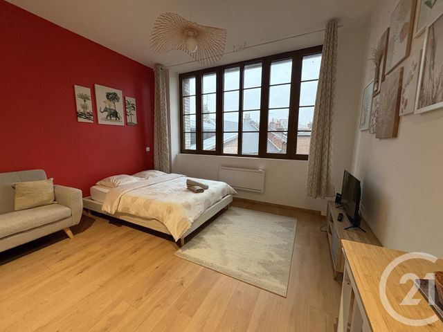 Appartement Studio &agrave; louer - 2 pi&egrave;ces - 25 m2 - St Quentin - 02 - PICARDIE