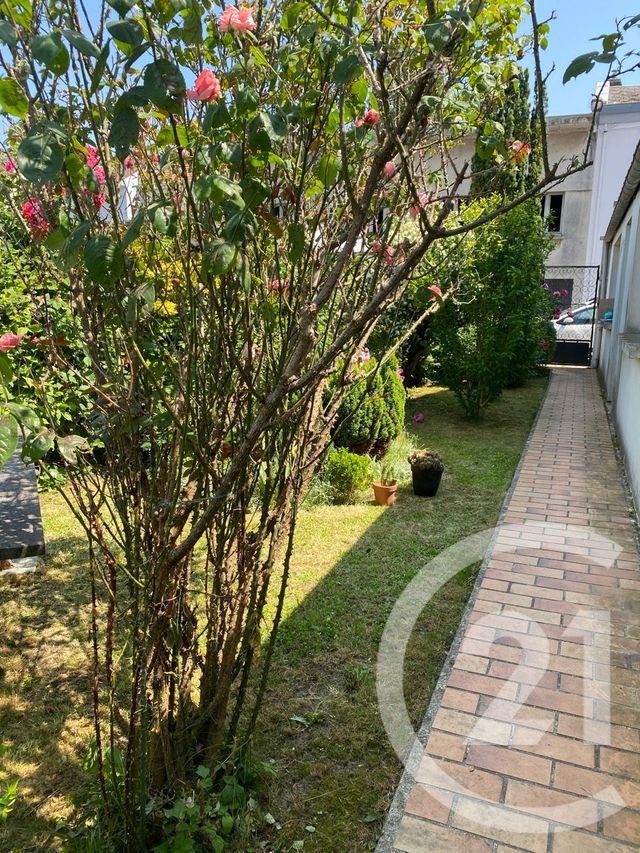 Maison à vendre - 5 pièces - 94 m2 - St Quentin - 02 - PICARDIE
