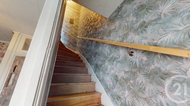 Maison à vendre - 5 pièces - 82,65 m2 - St Quentin - 02 - PICARDIE