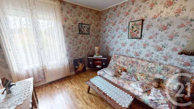 Maison à vendre - 5 pièces - 82,65 m2 - St Quentin - 02 - PICARDIE