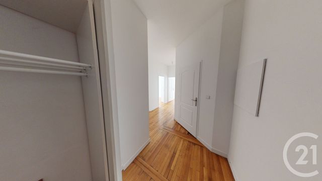 Afficher la photo en grand Appartement F2 bis à vendre - 3 pièces - 72,94 m2 - St Quentin - 02 - PICARDIE