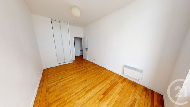 Afficher la photo en grand Appartement F2 bis à vendre - 3 pièces - 72,94 m2 - St Quentin - 02 - PICARDIE