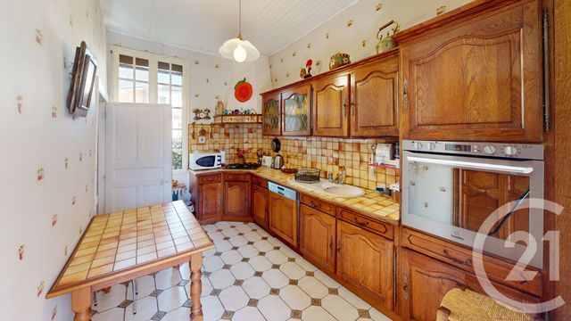 Maison &agrave; vendre - 8 pi&egrave;ces - 158,35 m2 - St Quentin - 02 - PICARDIE