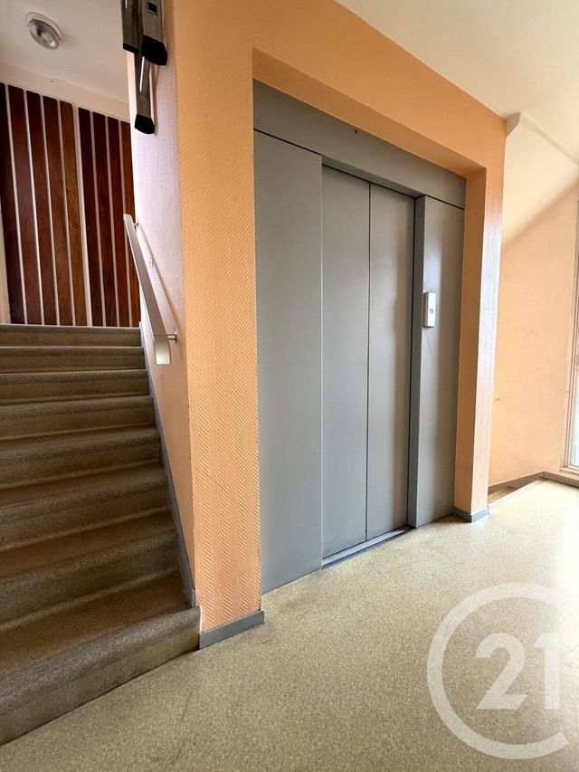 Appartement T3 &agrave; vendre - 4 pi&egrave;ces - 70,89 m2 - St Quentin - 02 - PICARDIE