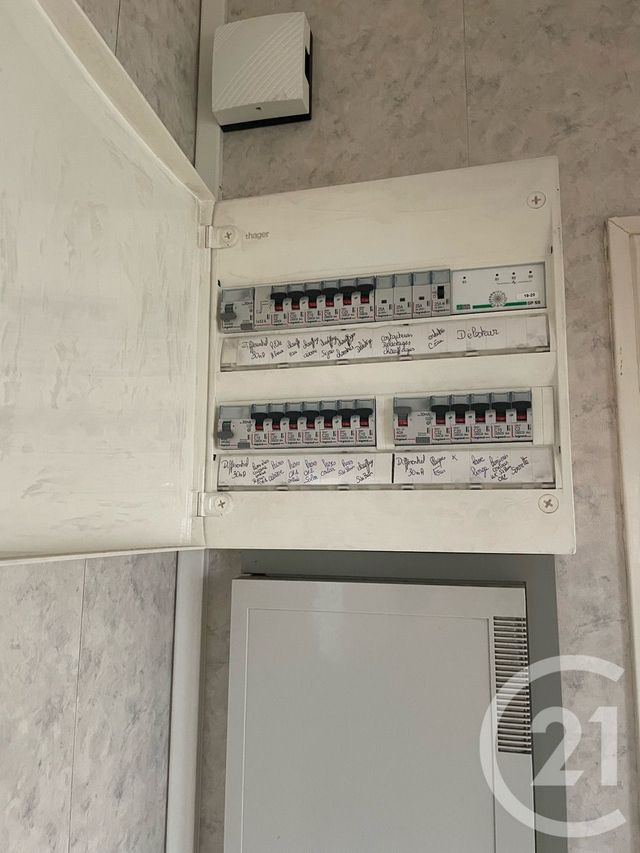 Afficher la photo en grand Appartement à vendre - 4 pièces - 70,89 m2 - St Quentin - 02 - PICARDIE