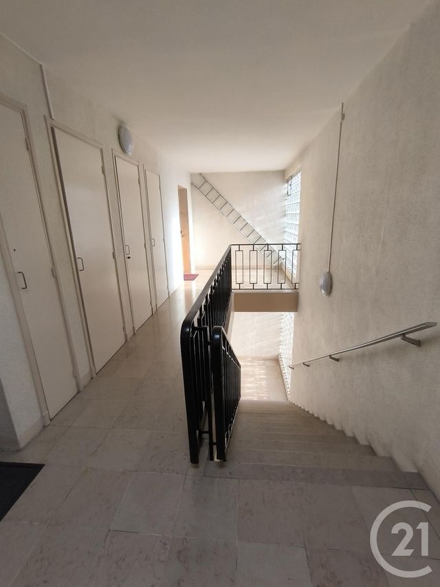 Afficher la photo en grand Appartement à vendre - 4 pièces - 80 m2 - St Quentin - 02 - PICARDIE