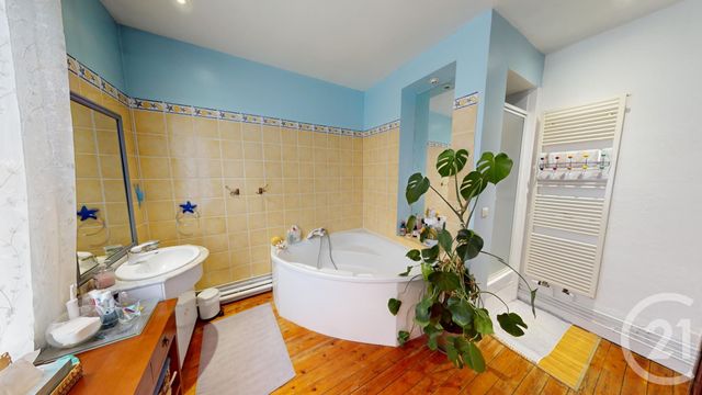 Maison à vendre - 7 pièces - 191 m2 - St Quentin - 02 - PICARDIE