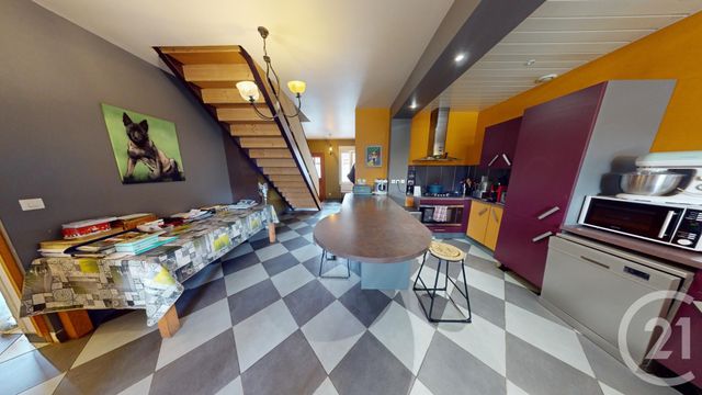 Maison à vendre - 6 pièces - 170 m2 - St Quentin - 02 - PICARDIE