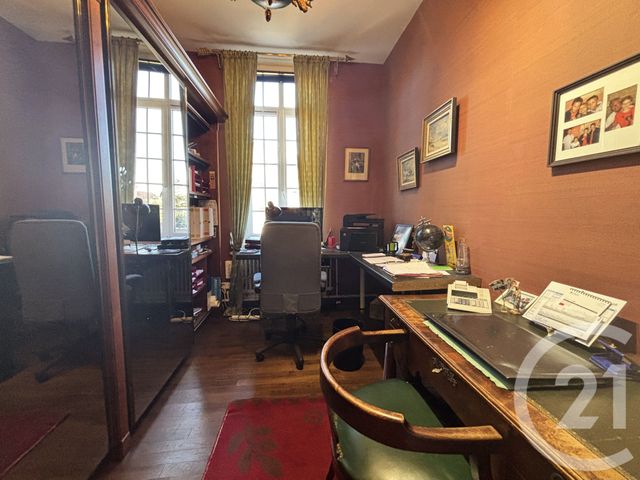 Maison &agrave; vendre - 12 pi&egrave;ces - 422 m2 - Fresnoy Le Grand - 02 - PICARDIE