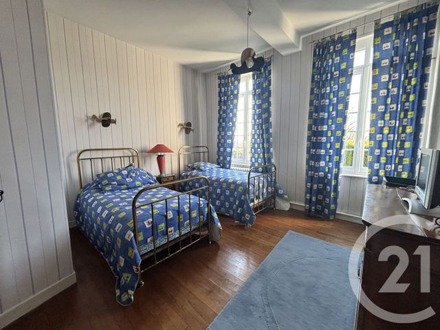 Maison &agrave; vendre - 12 pi&egrave;ces - 422 m2 - Fresnoy Le Grand - 02 - PICARDIE