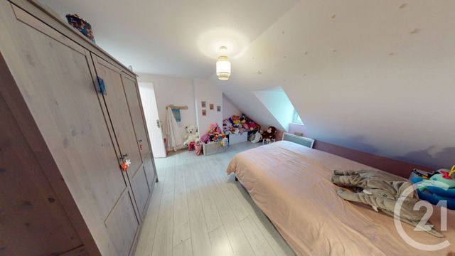 Afficher la photo en grand Appartement T5 à vendre - 5 pièces - 112 m2 - St Quentin - 02 - PICARDIE