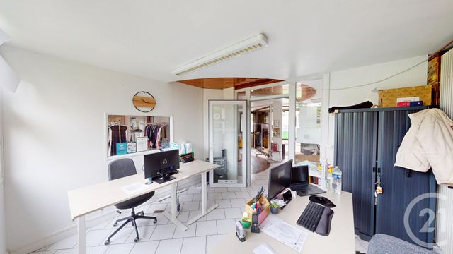 Maison à vendre - 7 pièces - 224 m2 - St Quentin - 02 - PICARDIE