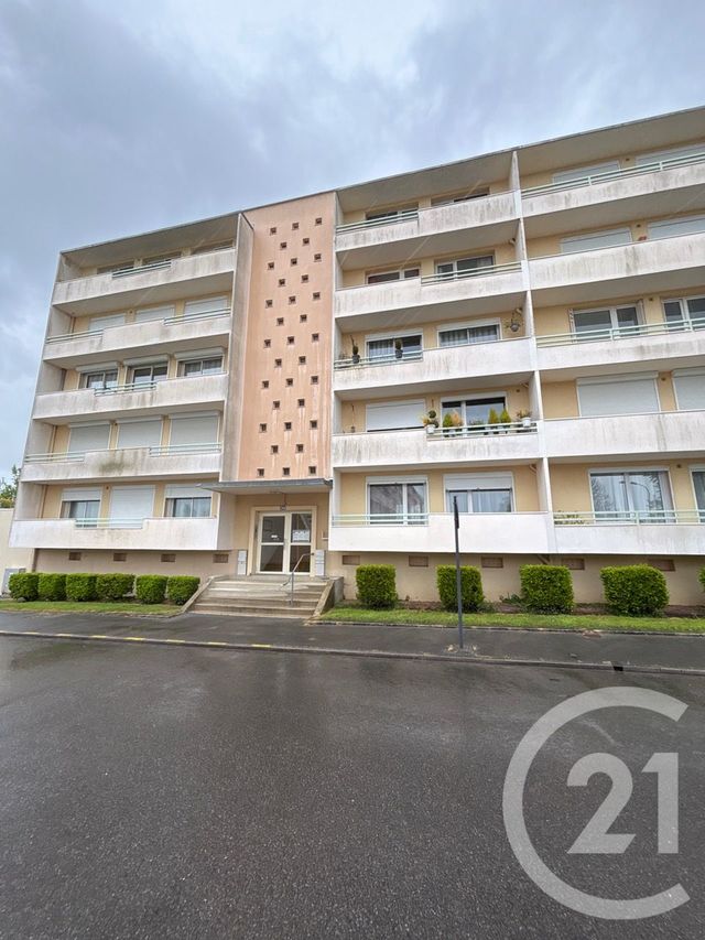 Appartement F3 à vendre - 3 pièces - 54,69 m2 - St Quentin - 02 - PICARDIE