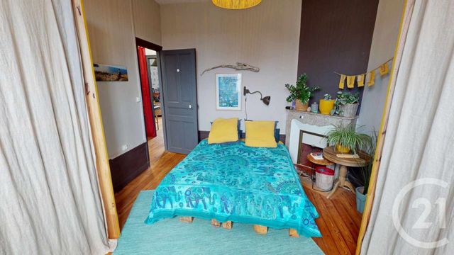 Maison à vendre - 8 pièces - 184,57 m2 - St Quentin - 02 - PICARDIE