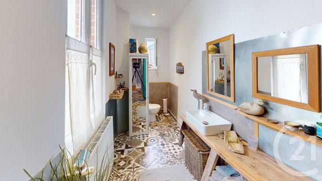 Maison à vendre - 8 pièces - 184,57 m2 - St Quentin - 02 - PICARDIE